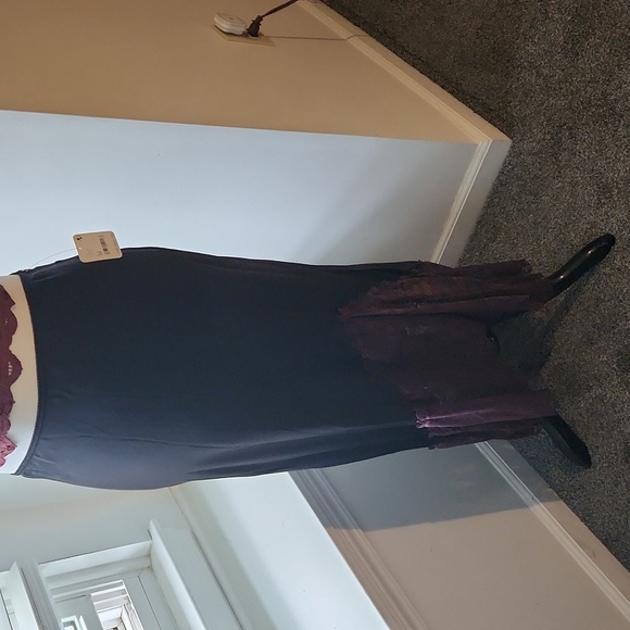 NWT FREE PEOPLE SLIP-SKIRT - Picture 3 of 6